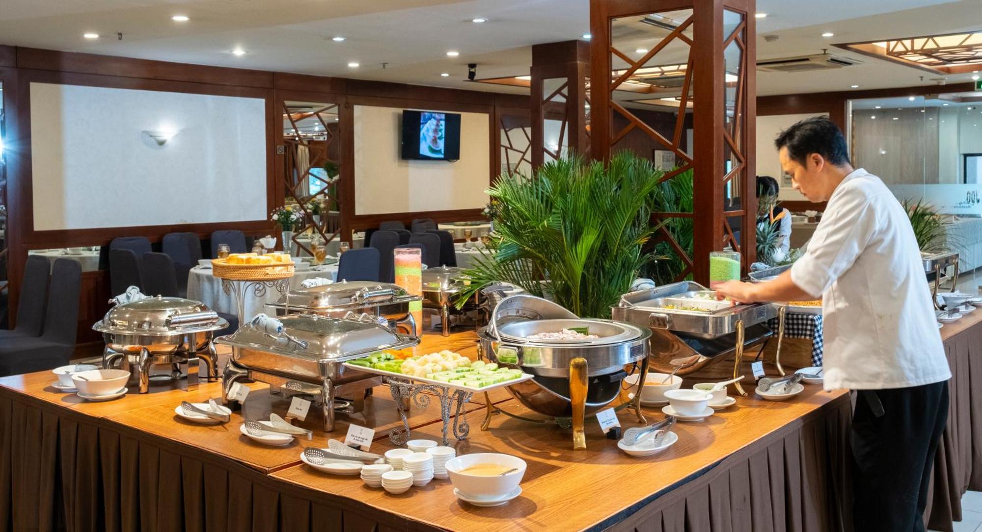 Vien Dong Hotel - Near Bui Vien Walking Street Ho Chi Minh Zewnętrze zdjęcie